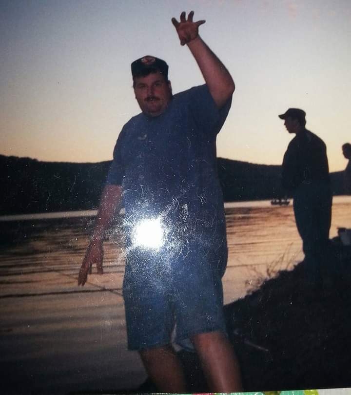 Robert Michael Mix (September 27, 1971 to September 04, 2015)