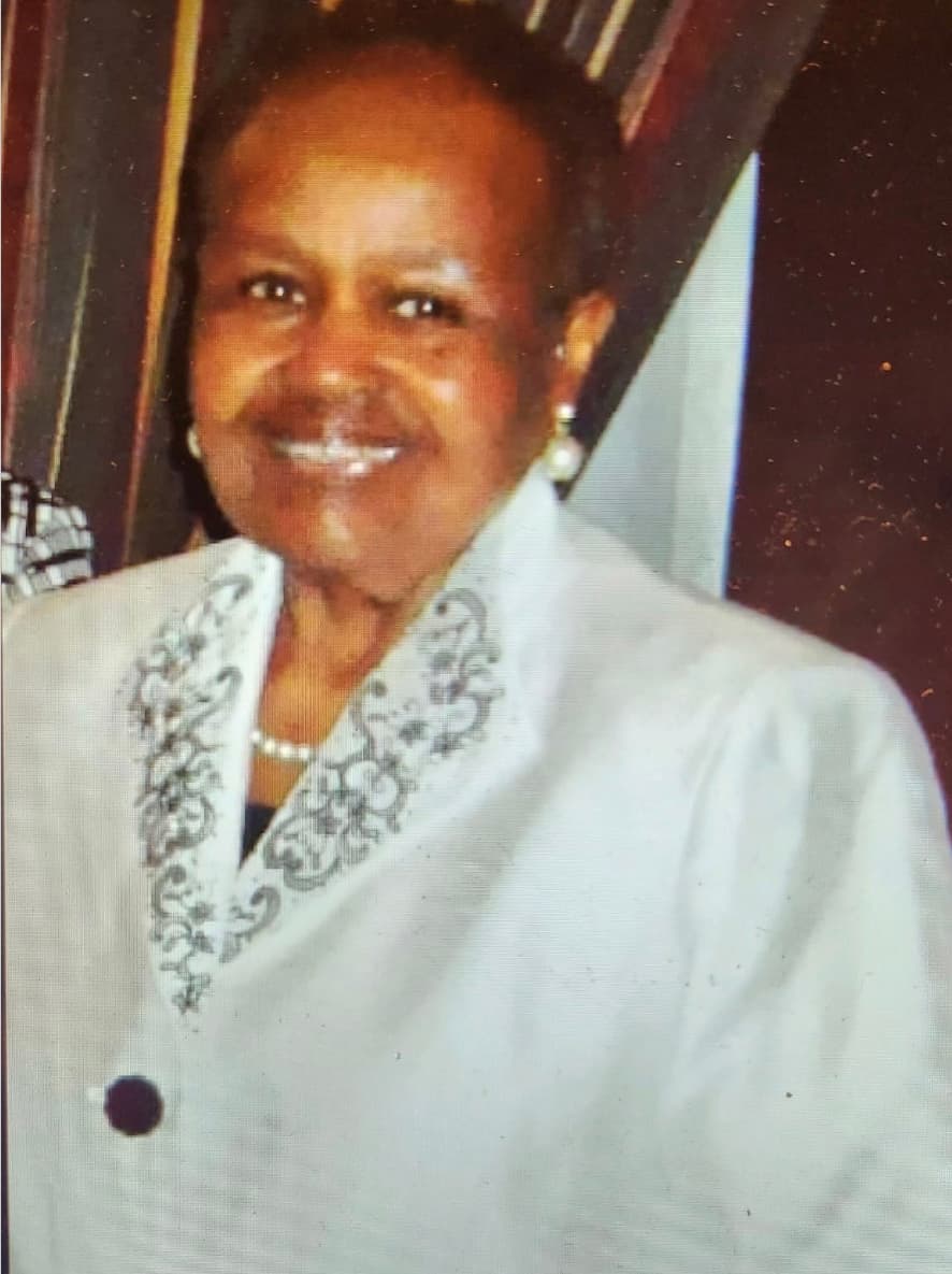 Photo of Iola