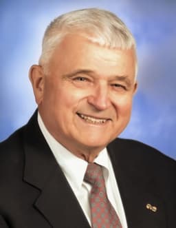 Dr.