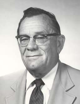 Dr.