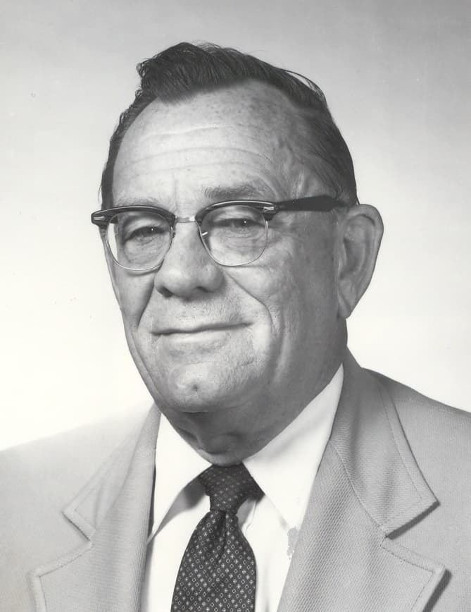 Photo of Dr.