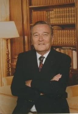 Carlos