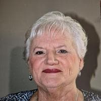Photo of Deannie
