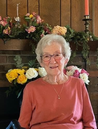 Photo of Elizabeth