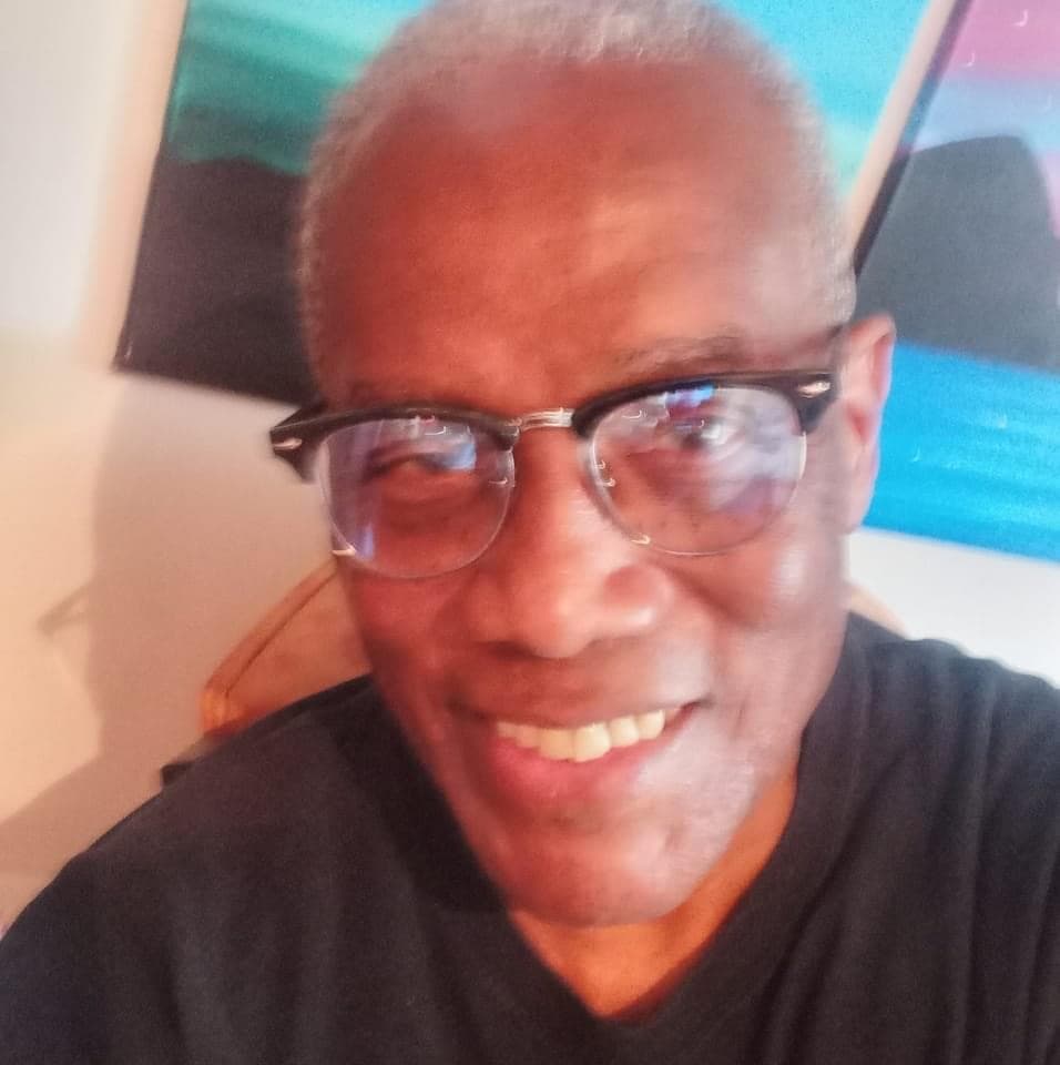 Photo of Larry