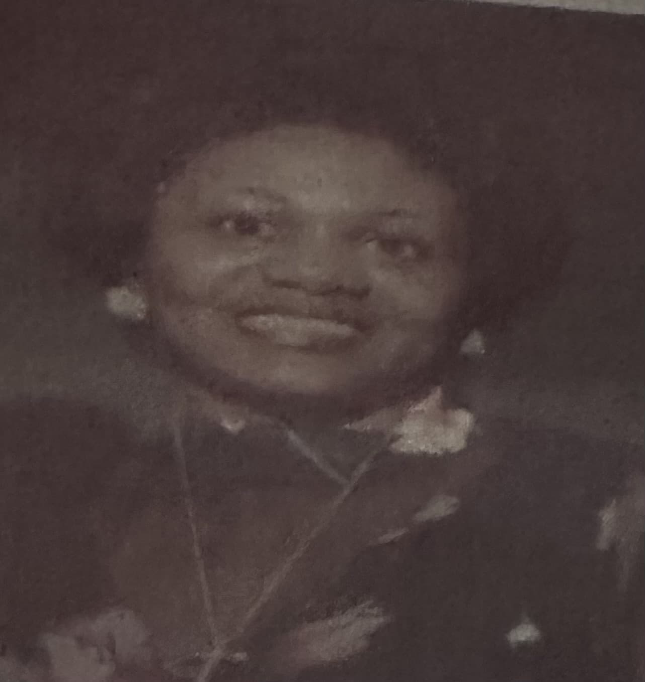 Photo of Mae