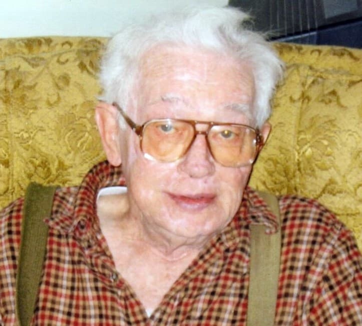 Photo of Russell