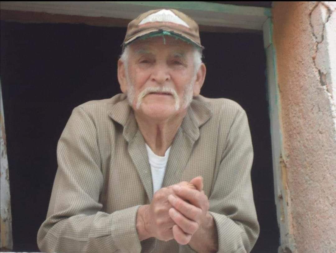 Photo of ROBERTO