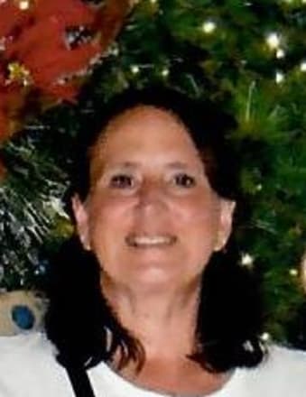 Photo of Lois