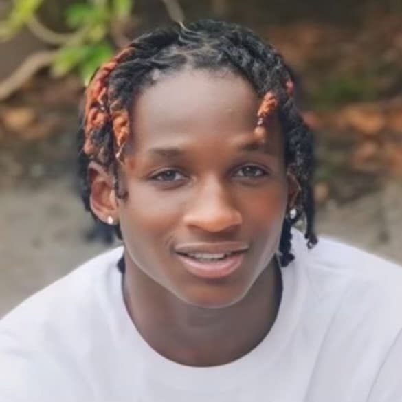 Photo of Aaron