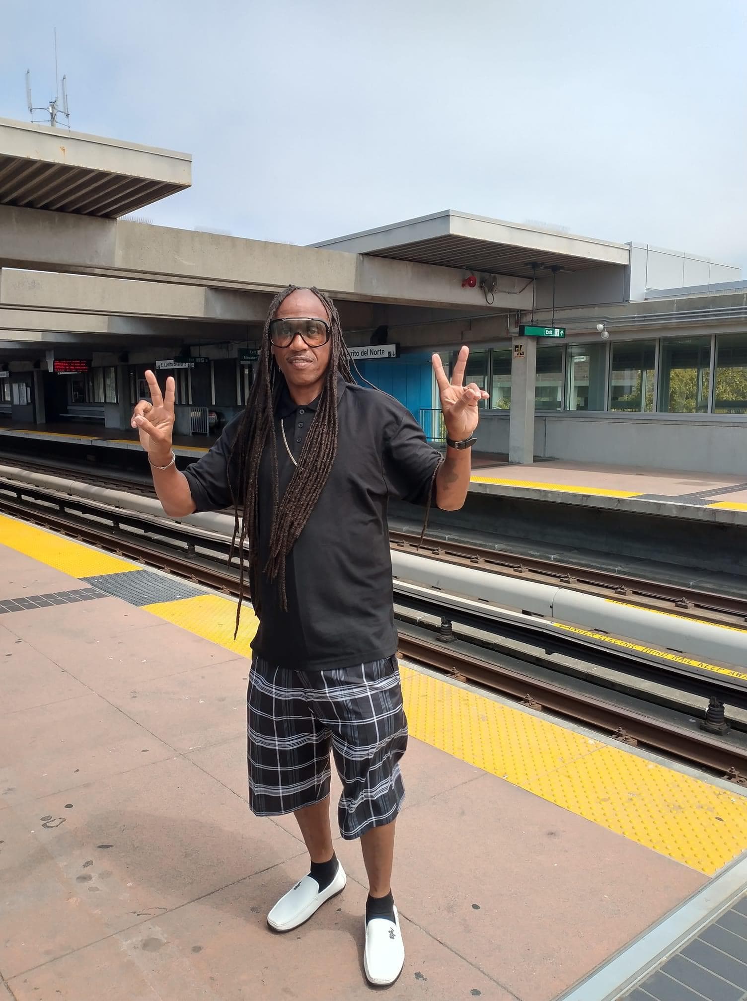Photo of Raymon