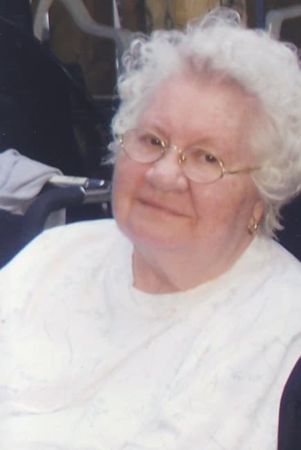Photo of Evelyn