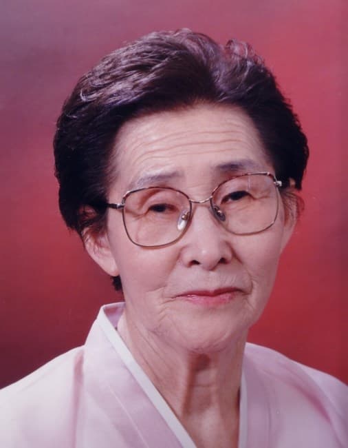Photo of Mrs.
