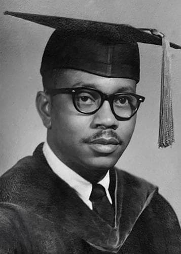 Photo of Dr.