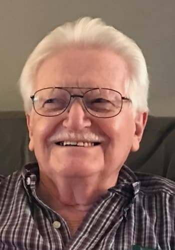 Photo of Larry