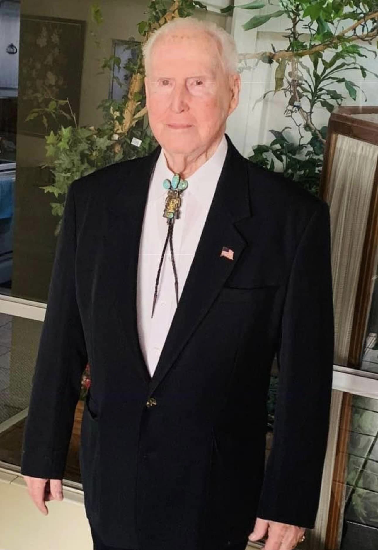 Photo of Elliott
