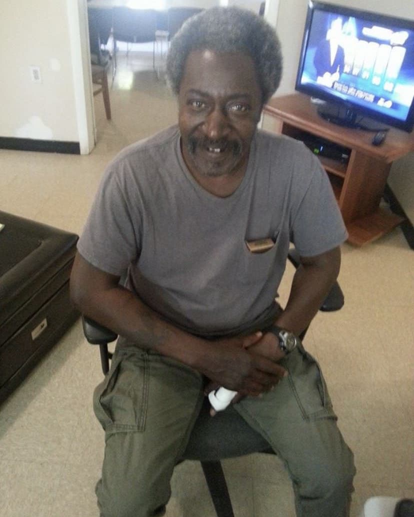 Photo of Lonnie