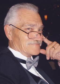 Lee