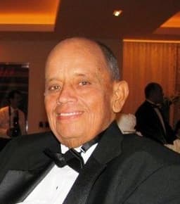 Manuel