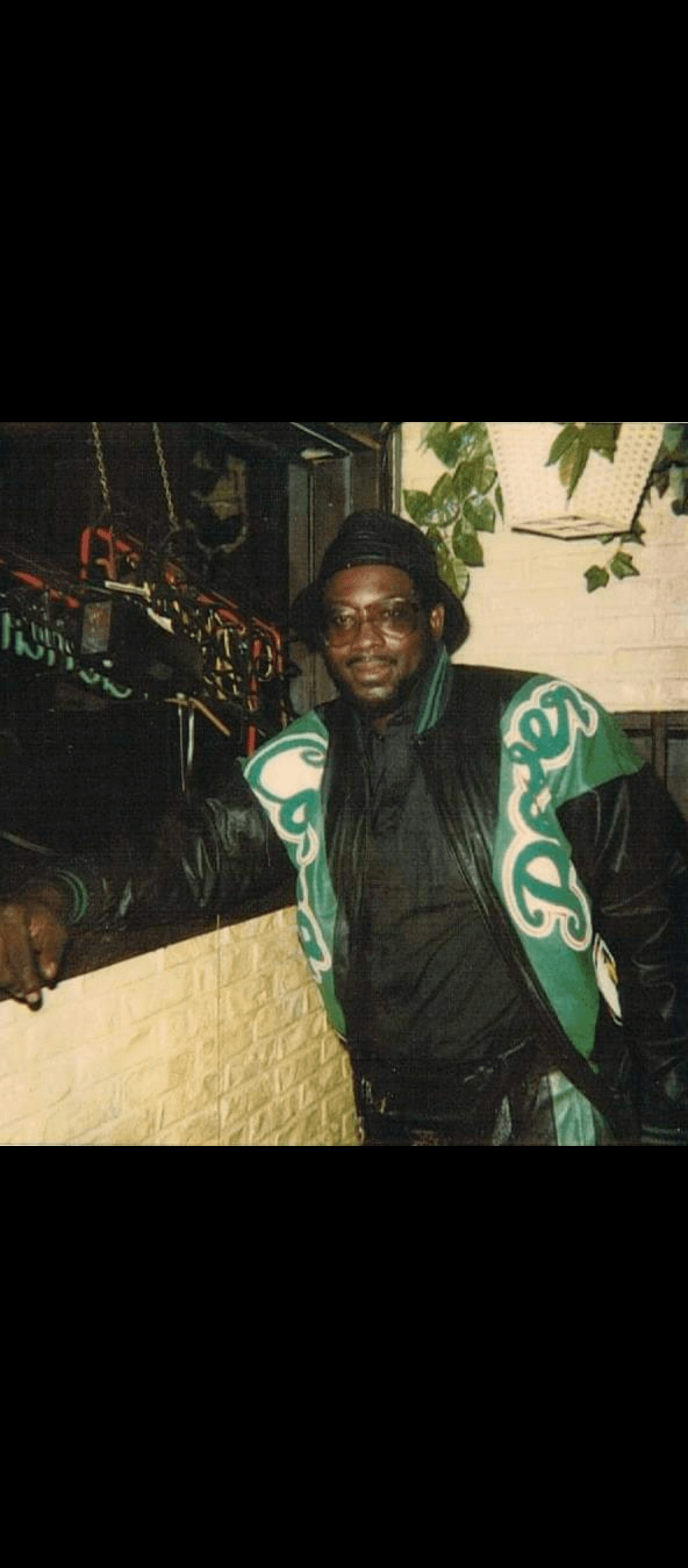 Photo of Larry